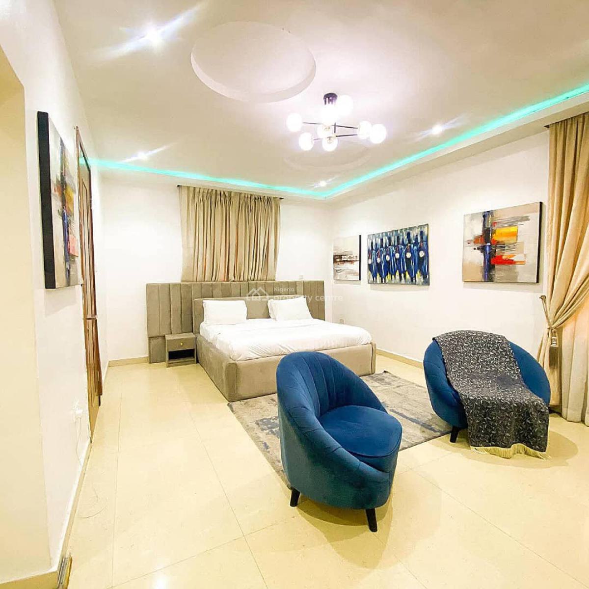 Serviced and Furnished 3-bedroom Apartment, Lekki Phase 1, Lekki, Lagos, Flat / Apartment for Rent