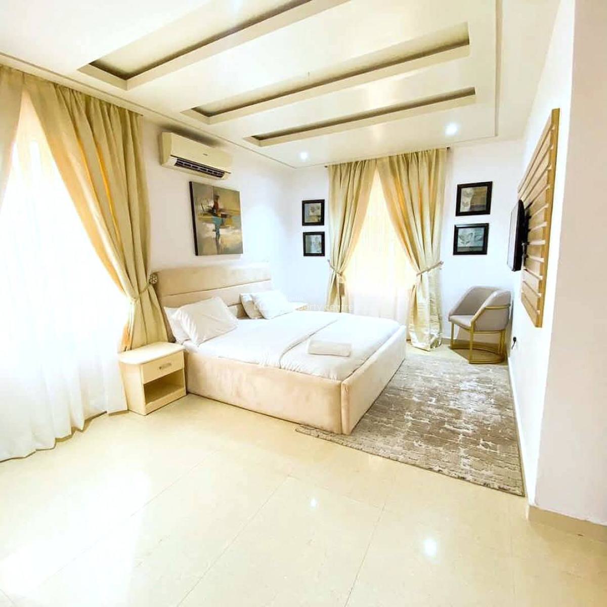 Serviced and Furnished 3-bedroom Apartment, Lekki Phase 1, Lekki, Lagos, Flat / Apartment for Rent