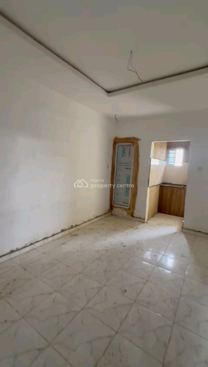 Newly Built Room Self Contained, Apata, Shomolu, Lagos, Self Contain (single Rooms) for Rent