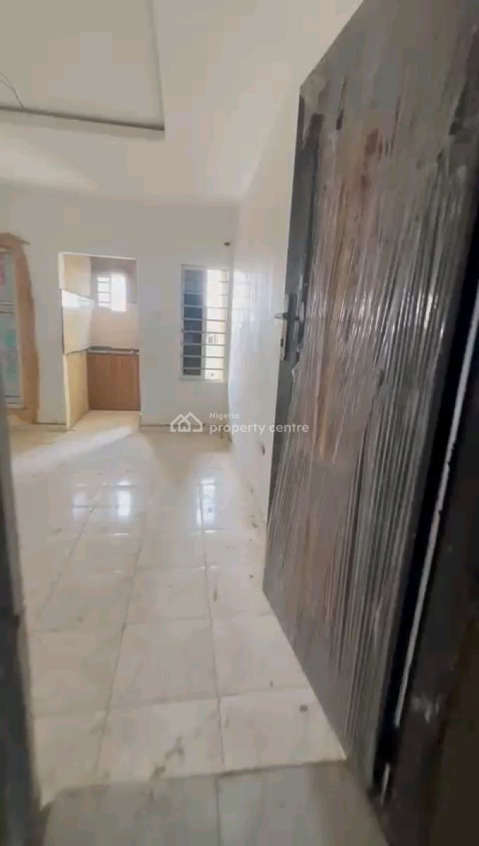 Newly Built Room Self Contained, Apata, Shomolu, Lagos, Self Contain (single Rooms) for Rent
