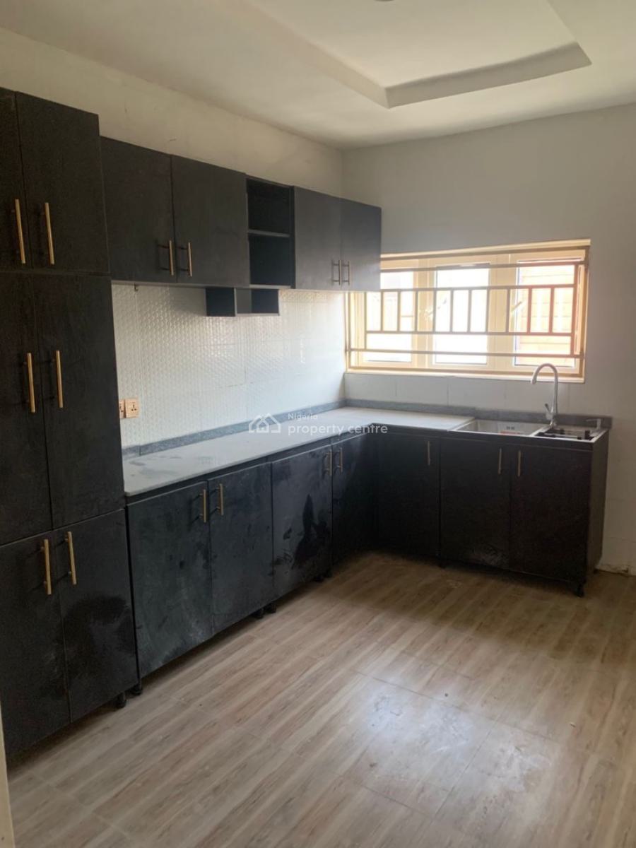 Luxury 3 Bedroom Flat  Guzape, Guzape, Guzape District, Abuja, Flat / Apartment for Rent
