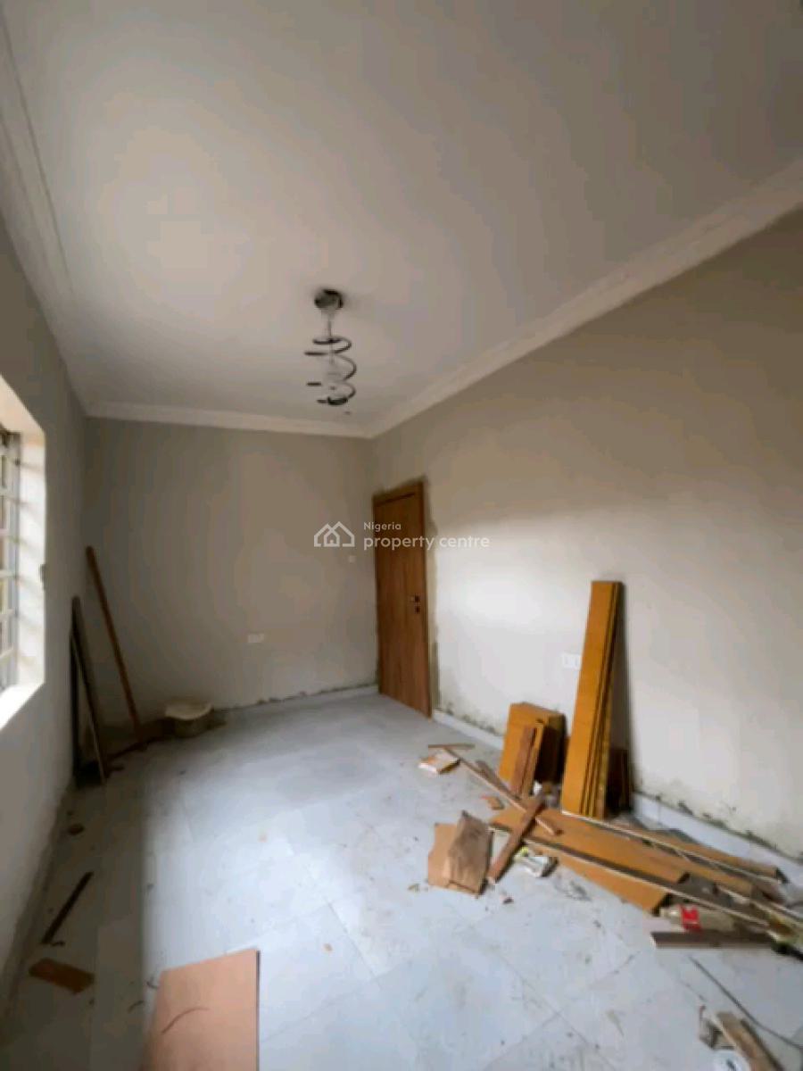 Standard and Executive Room Self Contained, Morocco, Shomolu, Lagos, Self Contain (single Rooms) for Rent
