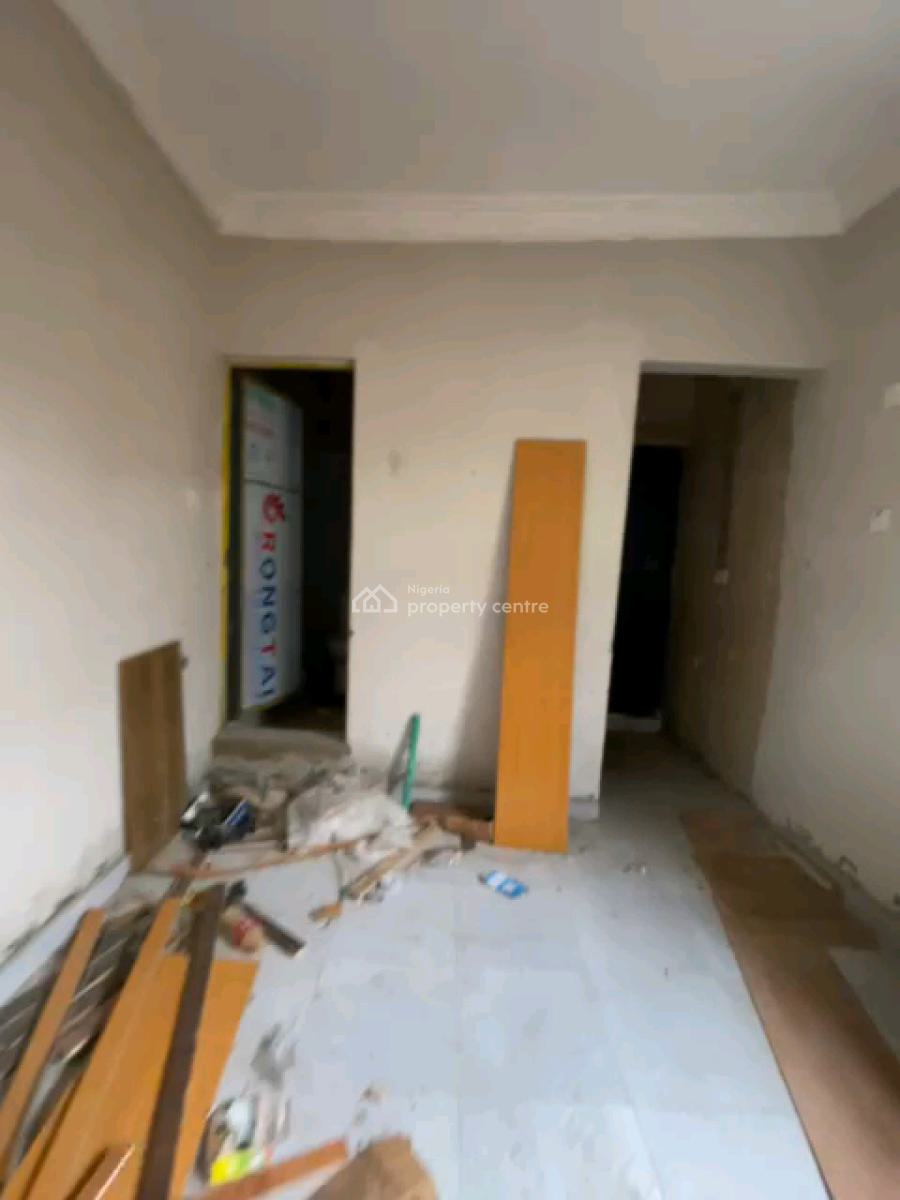 Standard and Executive Room Self Contained, Morocco, Shomolu, Lagos, Self Contain (single Rooms) for Rent