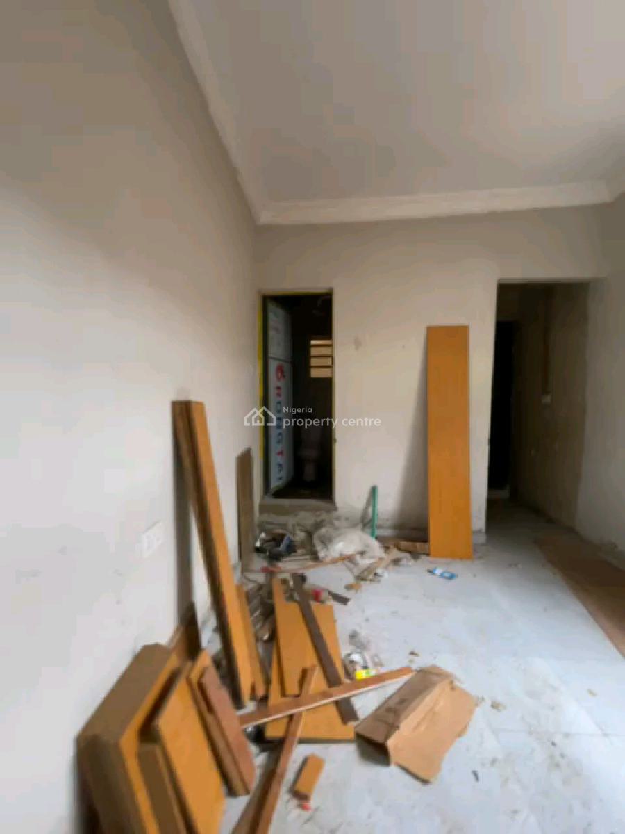 Standard and Executive Room Self Contained, Morocco, Shomolu, Lagos, Self Contain (single Rooms) for Rent