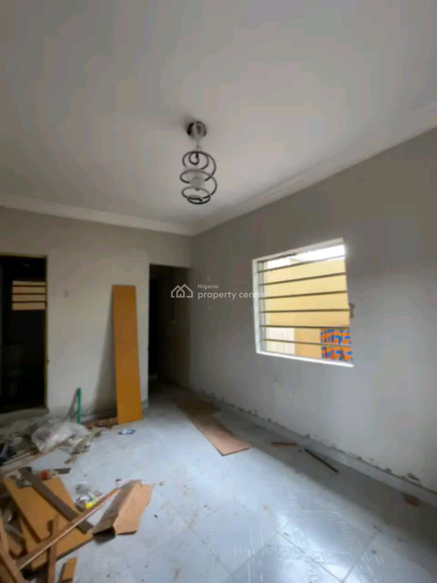 Standard and Executive Room Self Contained, Morocco, Shomolu, Lagos, Self Contain (single Rooms) for Rent