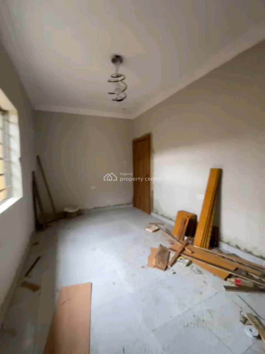 Standard and Executive Room Self Contained, Morocco, Shomolu, Lagos, Self Contain (single Rooms) for Rent