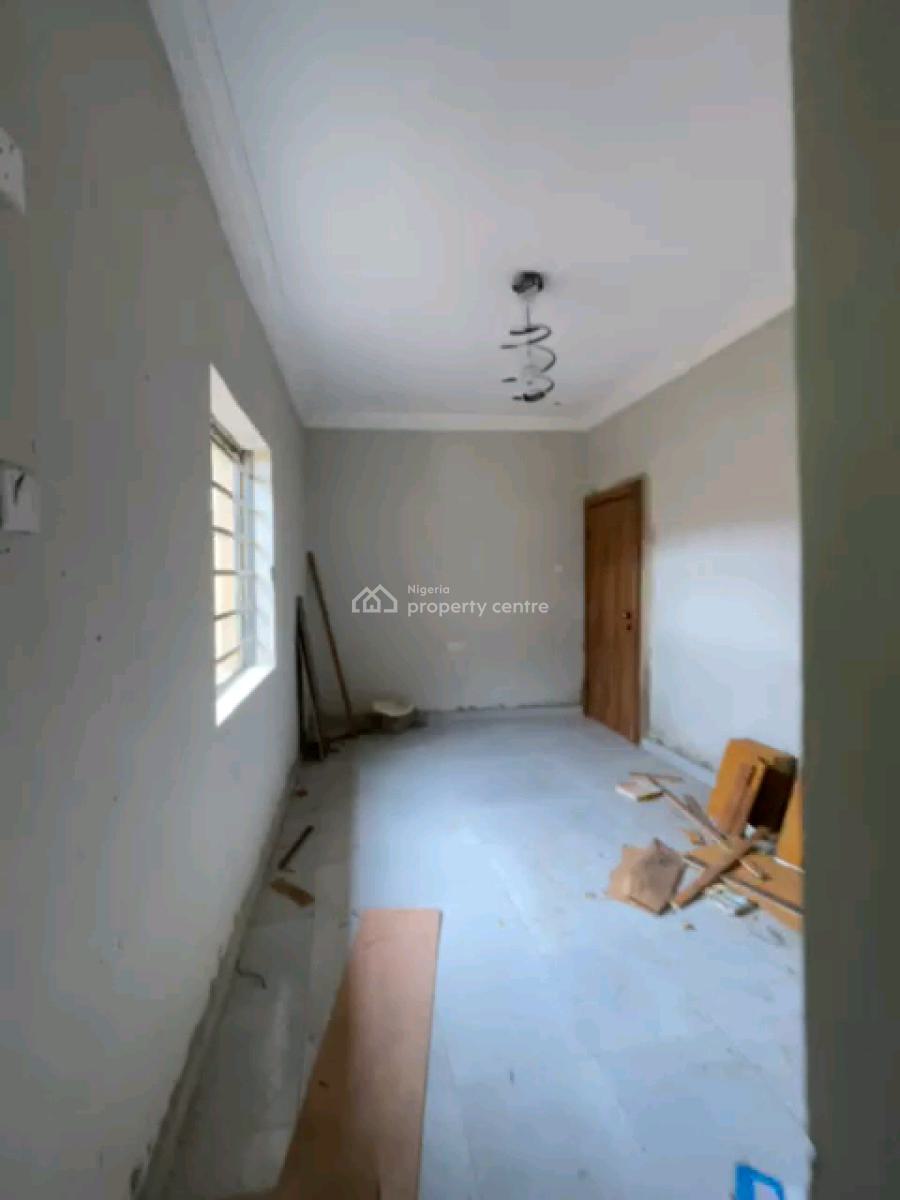 Standard and Executive Room Self Contained, Morocco, Shomolu, Lagos, Self Contain (single Rooms) for Rent