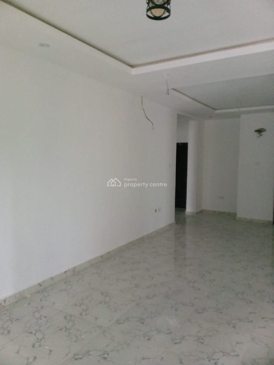 3 Bedroom Flat Fully Serviced with 18 Hours Power, Orchid Road, Lekki, Lagos, Flat / Apartment for Rent