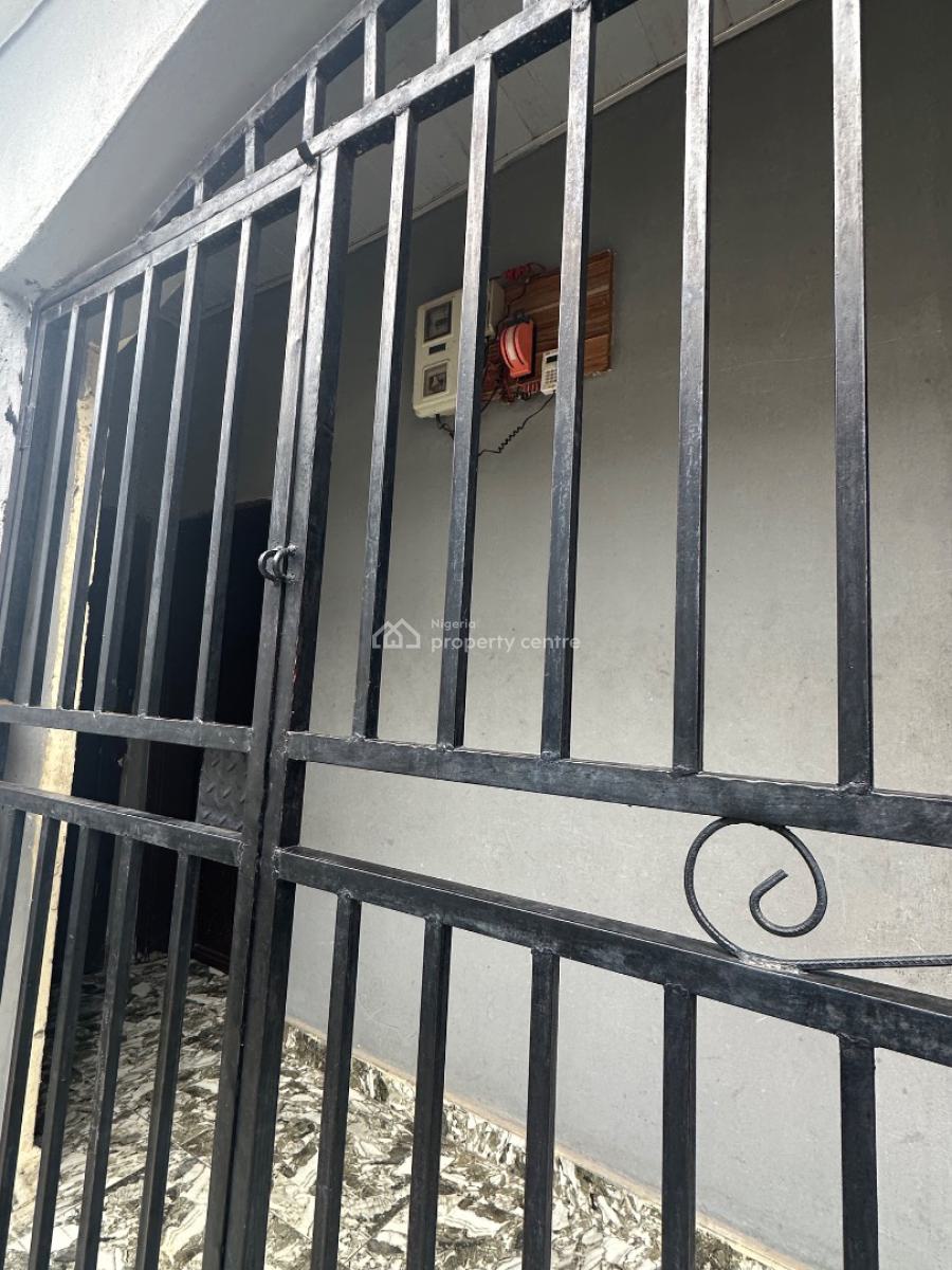 Excellent 2 Bedroom Apartment, Back of Suncity/ay Sharfa, Galadimawa, Abuja, Flat / Apartment for Rent