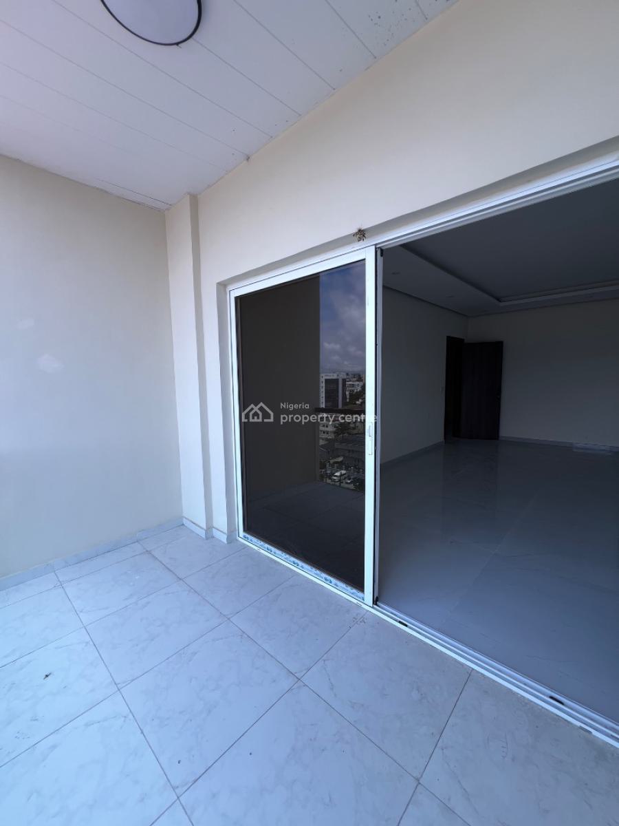 Elegant 4 Bedroom 4 Bedroom Penthouse with Swimming Pool and Gym, Victoria Island (vi), Lagos, Flat / Apartment for Sale