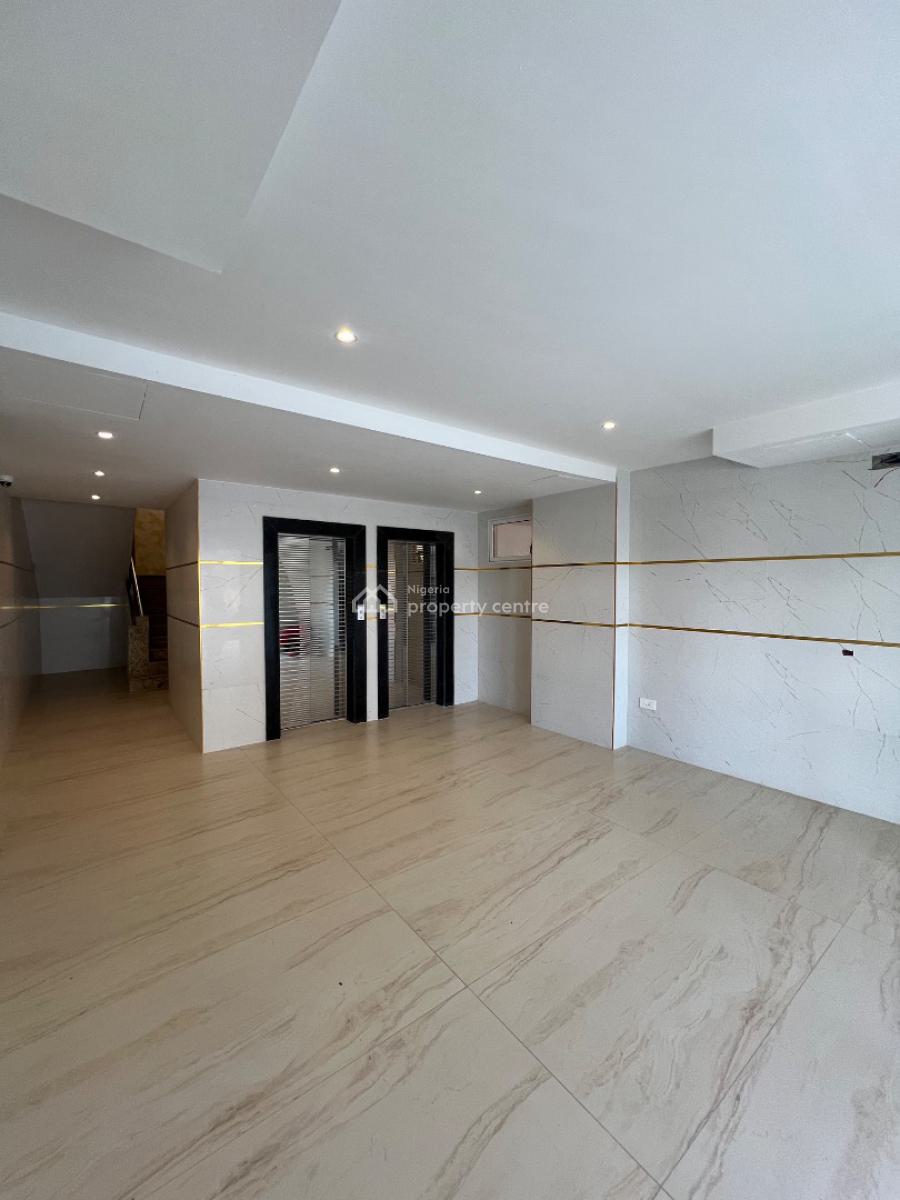 Elegant 4 Bedroom 4 Bedroom Penthouse with Swimming Pool and Gym, Victoria Island (vi), Lagos, Flat / Apartment for Sale