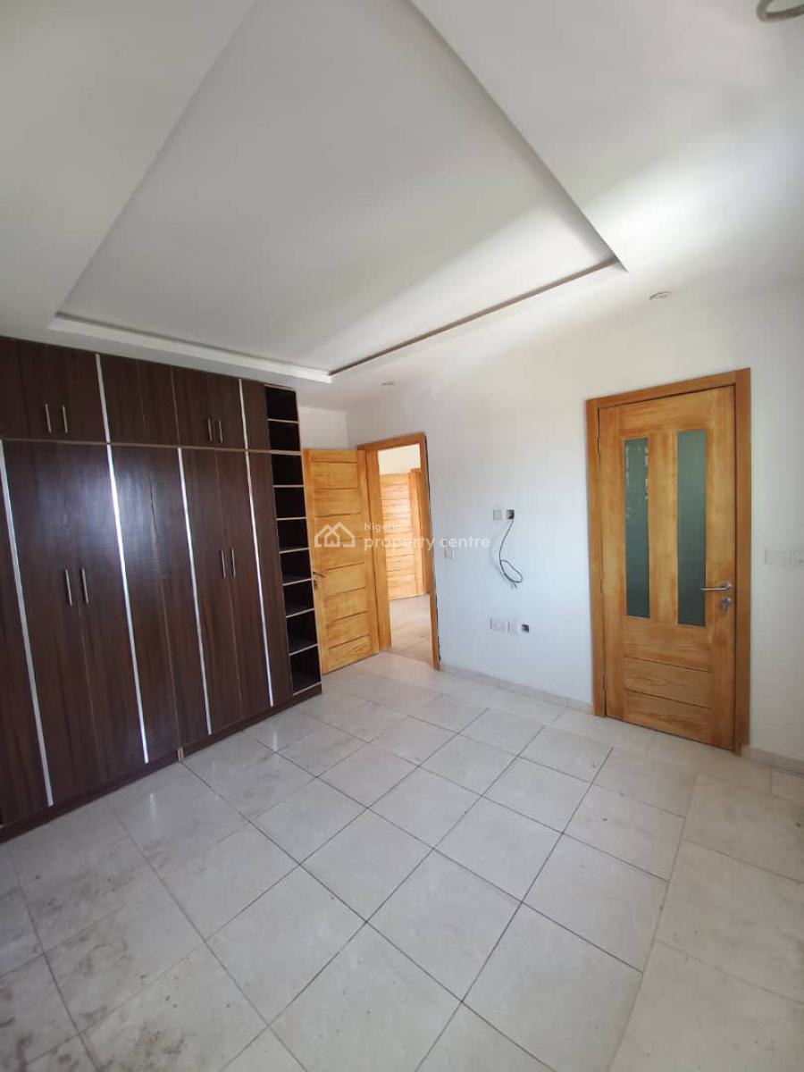 Beautiful Luxurious Mini Flat, Off Mobil Road, Ilaje, Ajah, Lagos, Mini Flat (room and Parlour) for Rent