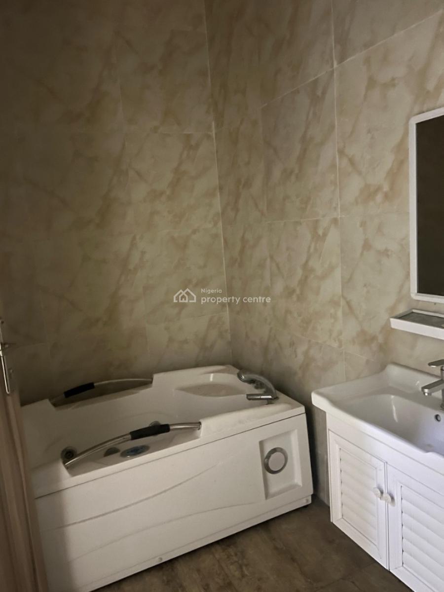 1 Bedroom Apartment, Royal Pine Estate, Orchid, Lekki, Lagos, Self Contain (single Rooms) for Rent