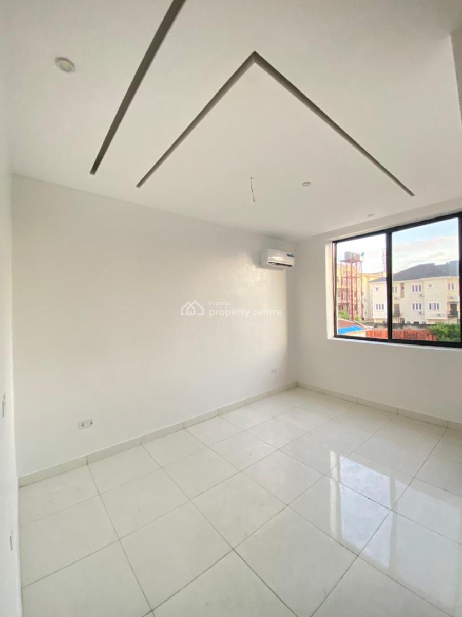 Luxury 2 Bedroom Apartment with Elevator, Swimming Pool and Gym, Lekki Phase 1, Lekki Phase 1, Lekki, Lagos, Flat / Apartment for Sale