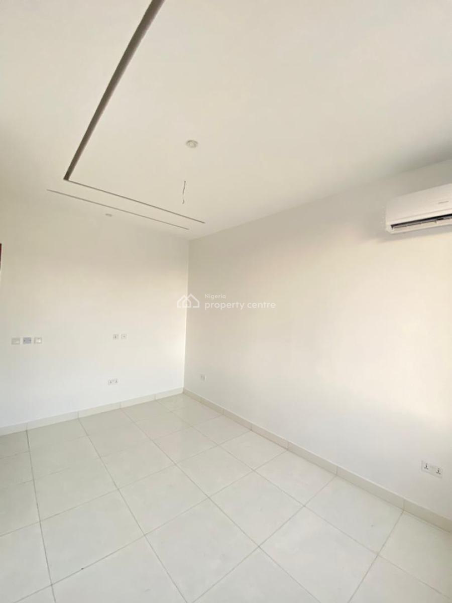 Luxury 2 Bedroom Apartment with Elevator, Swimming Pool and Gym, Lekki Phase 1, Lekki Phase 1, Lekki, Lagos, Flat / Apartment for Sale