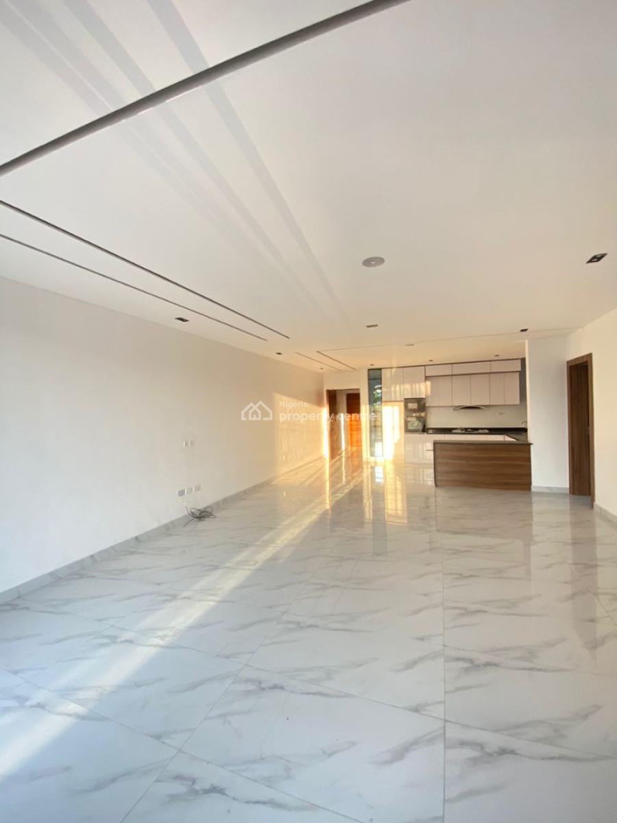 Luxury 2 Bedroom Apartment with Elevator, Swimming Pool and Gym, Lekki Phase 1, Lekki Phase 1, Lekki, Lagos, Flat / Apartment for Sale