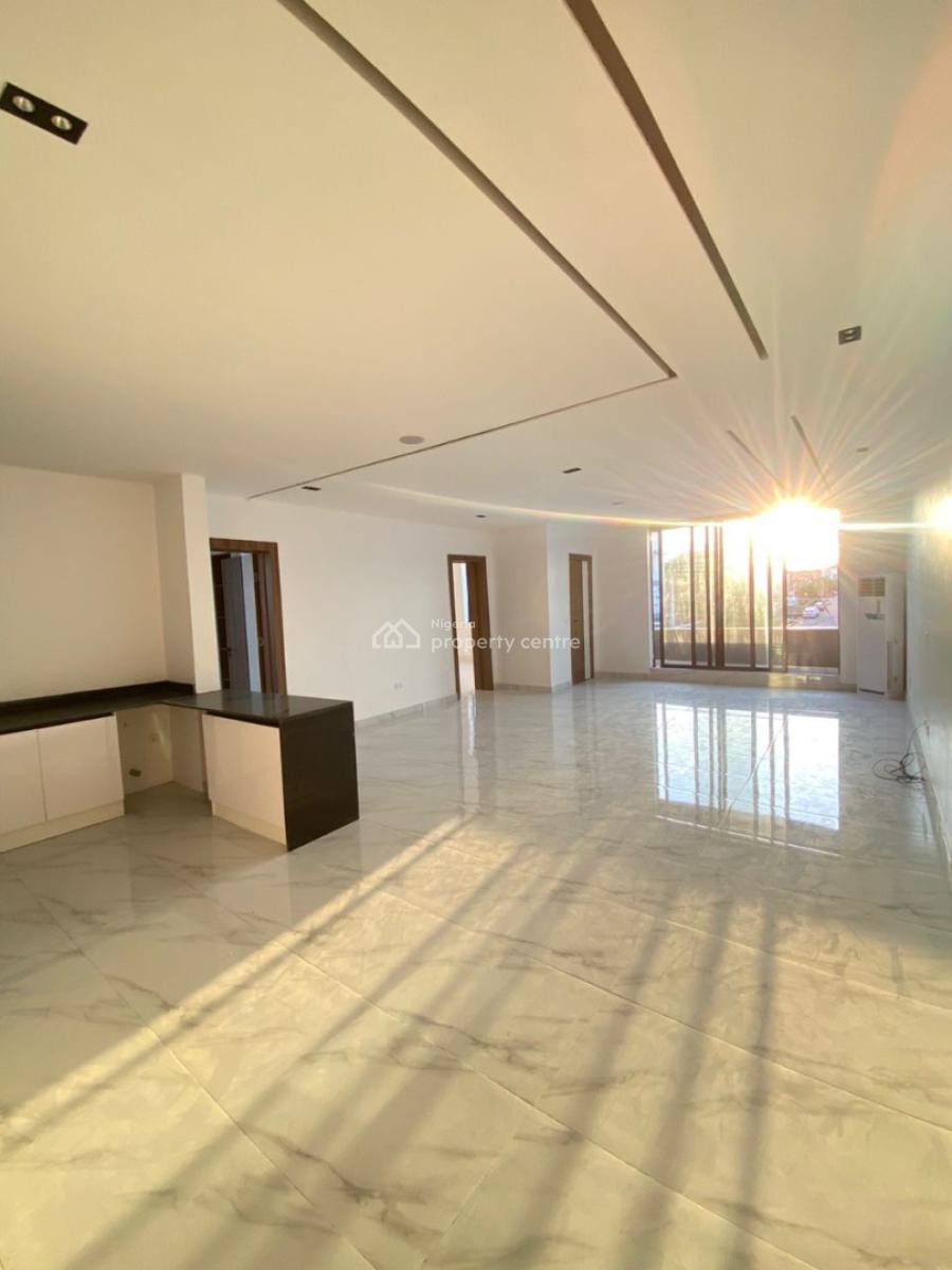 Luxury 2 Bedroom Apartment with Elevator, Swimming Pool and Gym, Lekki Phase 1, Lekki Phase 1, Lekki, Lagos, Flat / Apartment for Sale