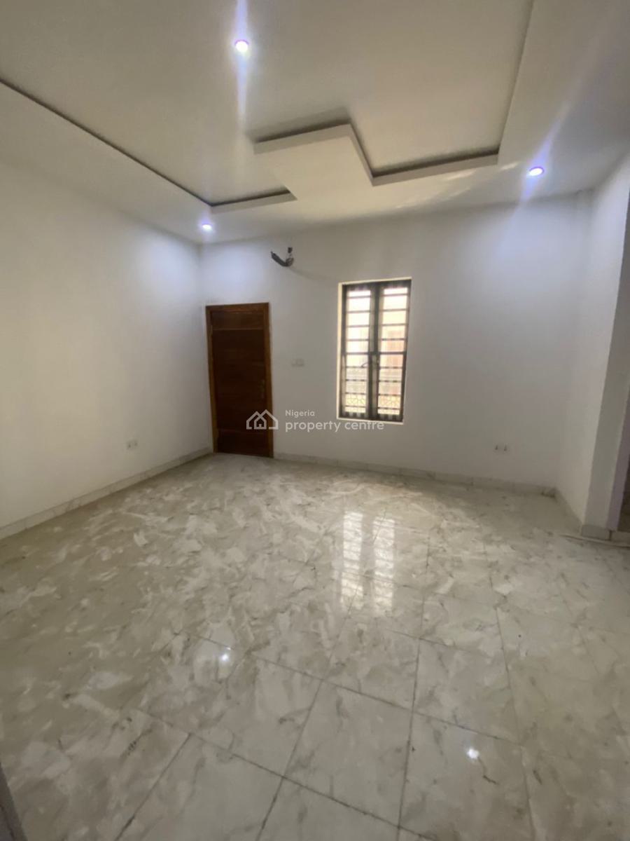 5 Bedroom Terrace Duplex, Ologolo, Lekki, Lagos, Terraced Duplex for Sale