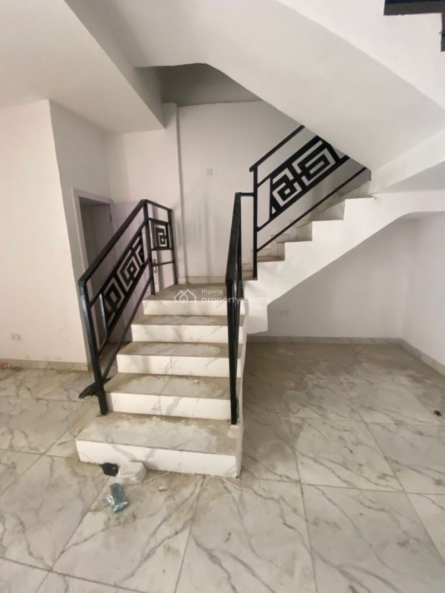 5 Bedroom Terrace Duplex, Ologolo, Lekki, Lagos, Terraced Duplex for Sale