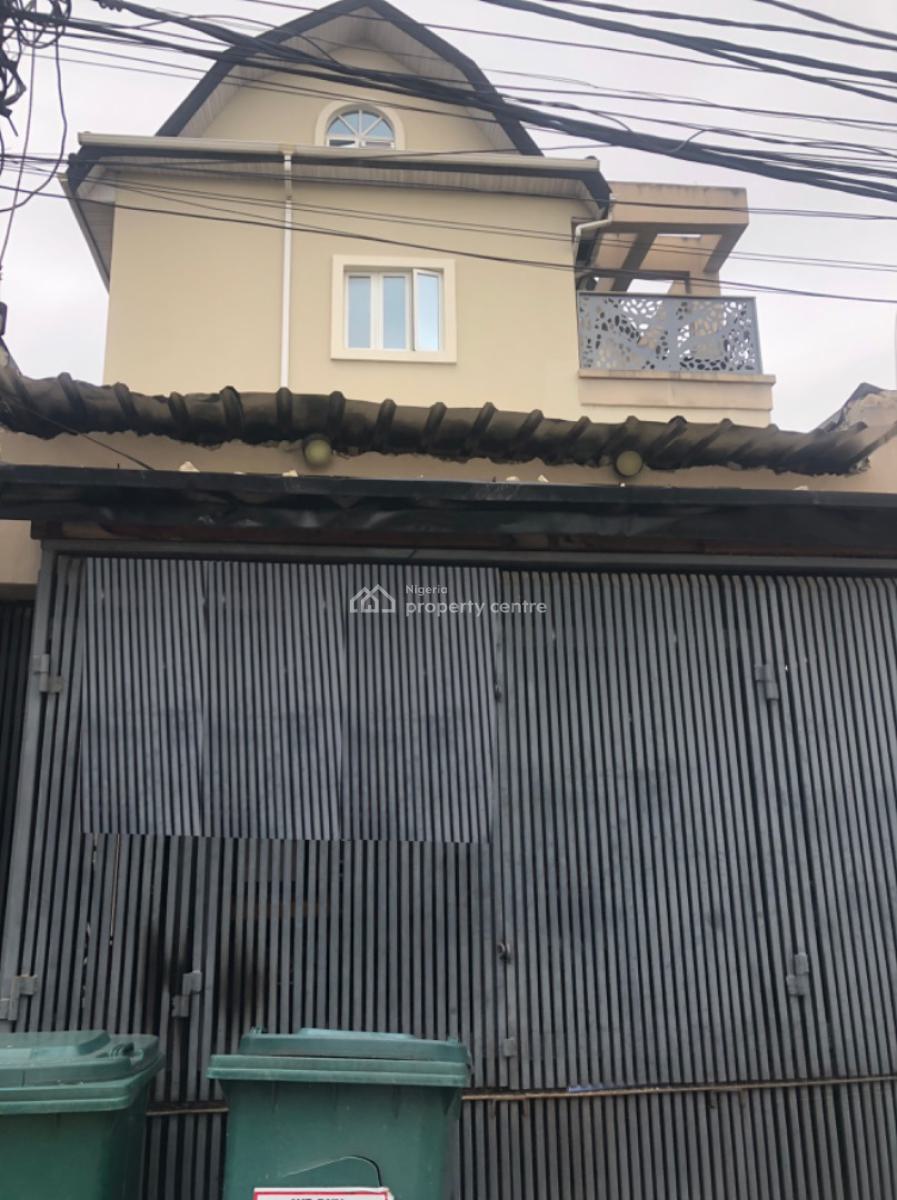 Exquisitely 3 Bedroom Maisonette, Osapa, Lekki, Lagos, Flat / Apartment for Rent