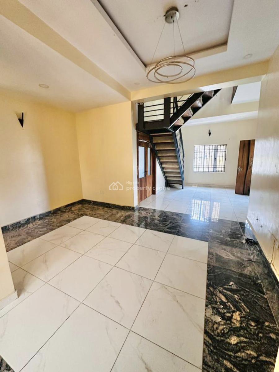 Exquisitely 3 Bedroom Maisonette, Osapa, Lekki, Lagos, Flat / Apartment for Rent