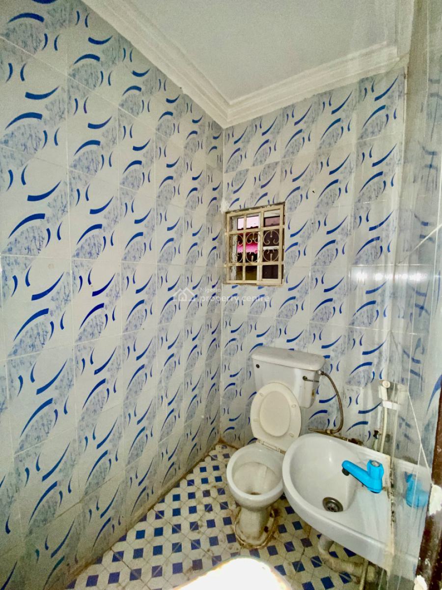 Very Massive and Spacious Three Bedroom Bungalow, Little Acorns Estate, Lokogoma District, Abuja, Semi-detached Bungalow for Rent