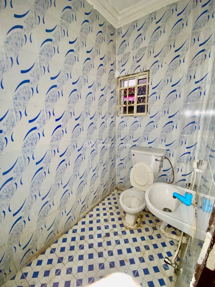 Very Massive and Spacious Three Bedroom Bungalow, Little Acorns Estate, Lokogoma District, Abuja, Semi-detached Bungalow for Rent