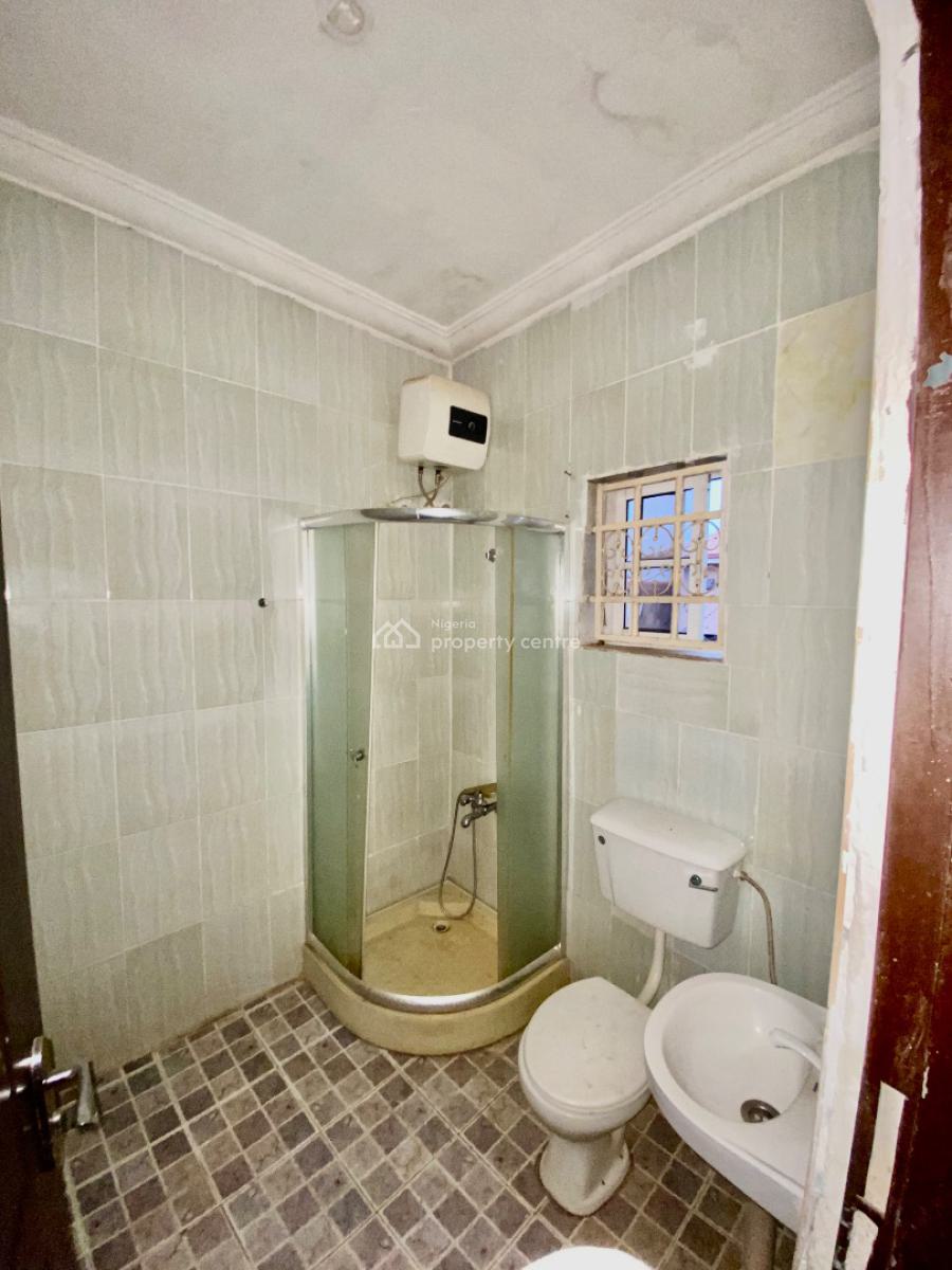 Very Massive and Spacious Three Bedroom Bungalow, Little Acorns Estate, Lokogoma District, Abuja, Semi-detached Bungalow for Rent