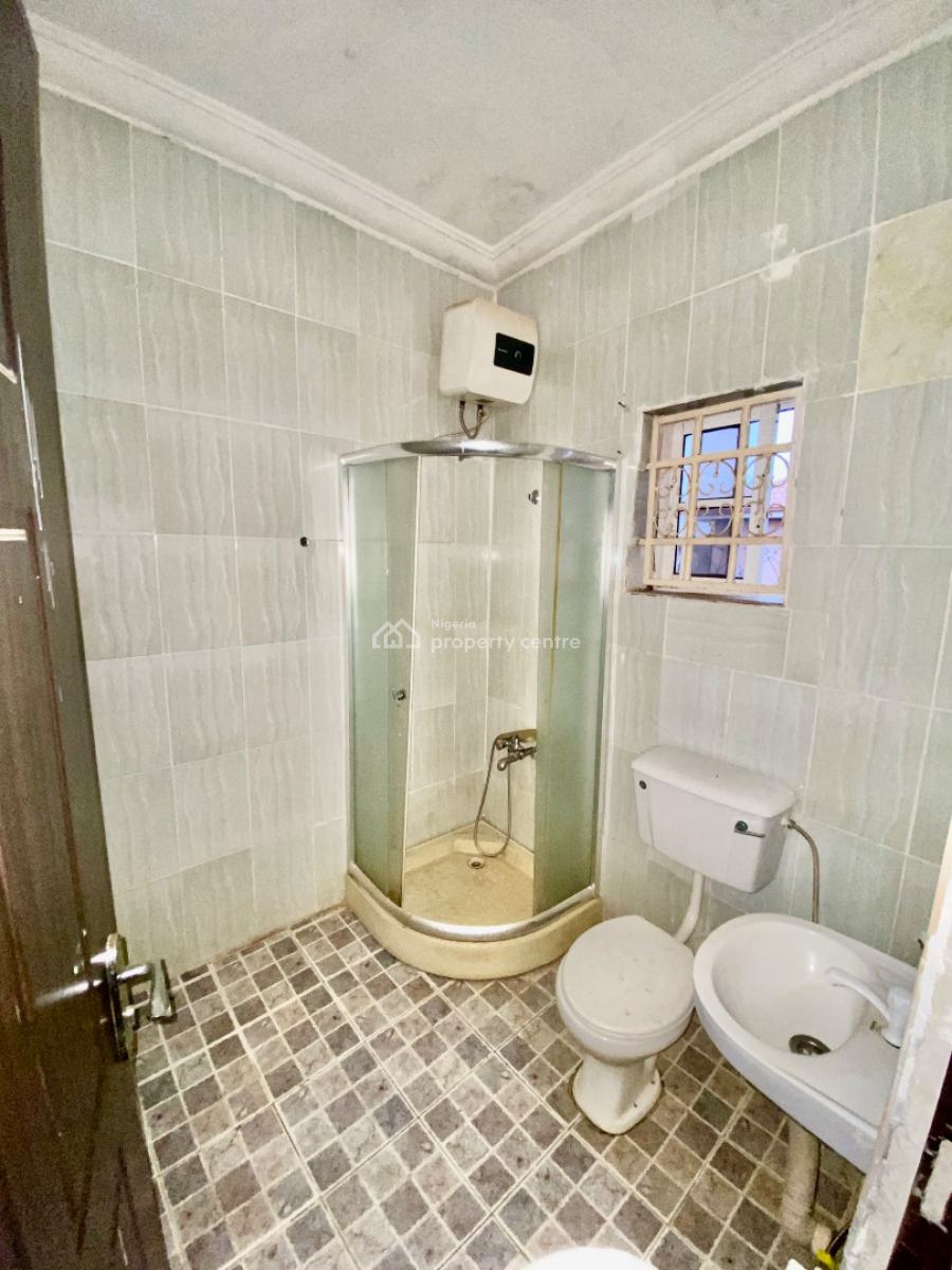 Very Massive and Spacious Three Bedroom Bungalow, Little Acorns Estate, Lokogoma District, Abuja, Semi-detached Bungalow for Rent