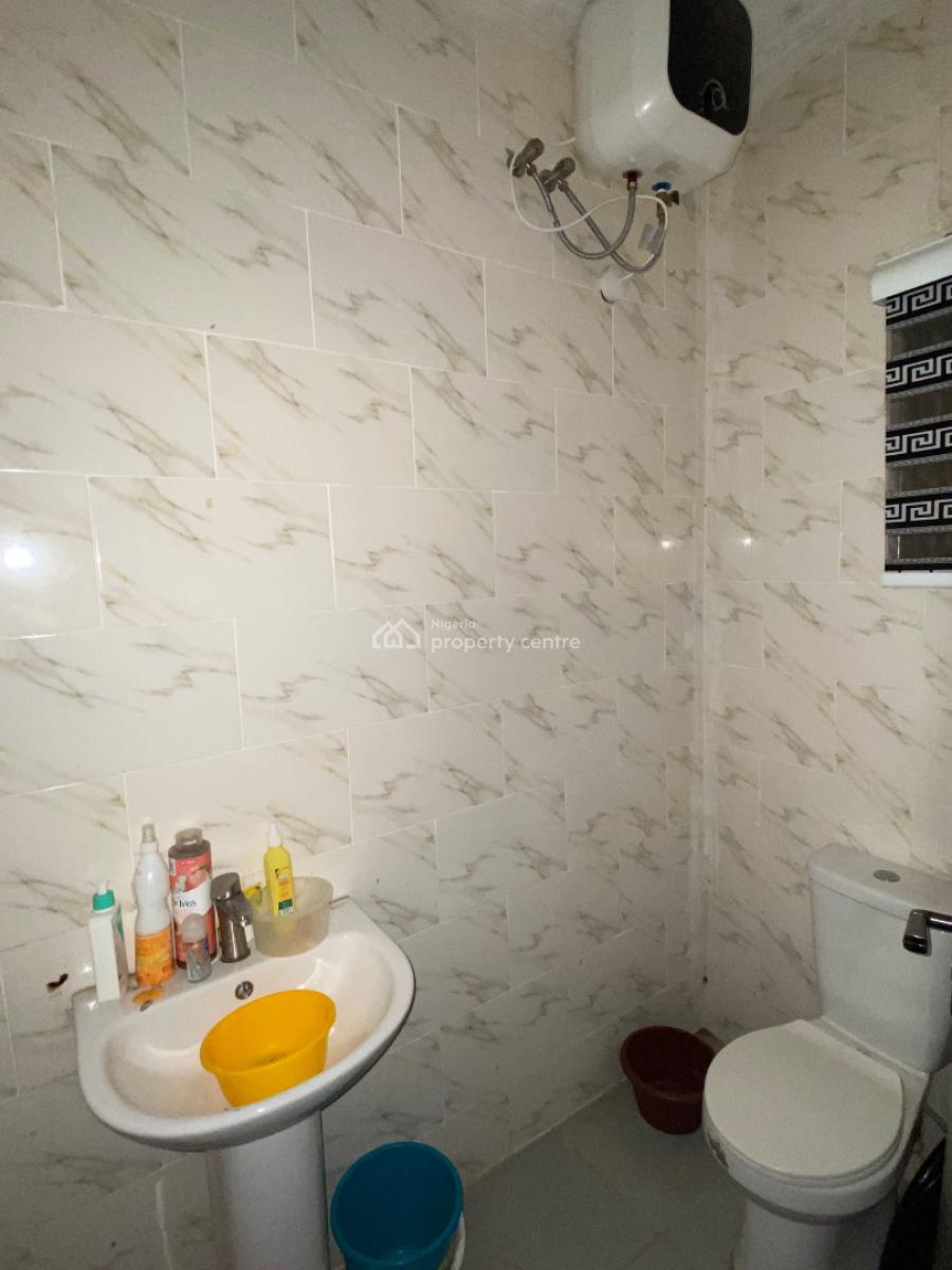 Well Maintained Mini 2bedroom Flat, Awoyaya, Awoyaya, Ibeju Lekki, Lagos, Flat / Apartment for Rent