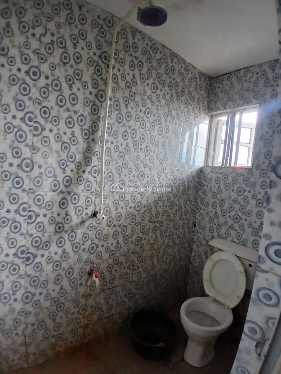 Newly Renovated Mini Flat Apartment with 2toilets, Ado Road, Ajah, Ajah, Lagos, Mini Flat (room and Parlour) for Rent