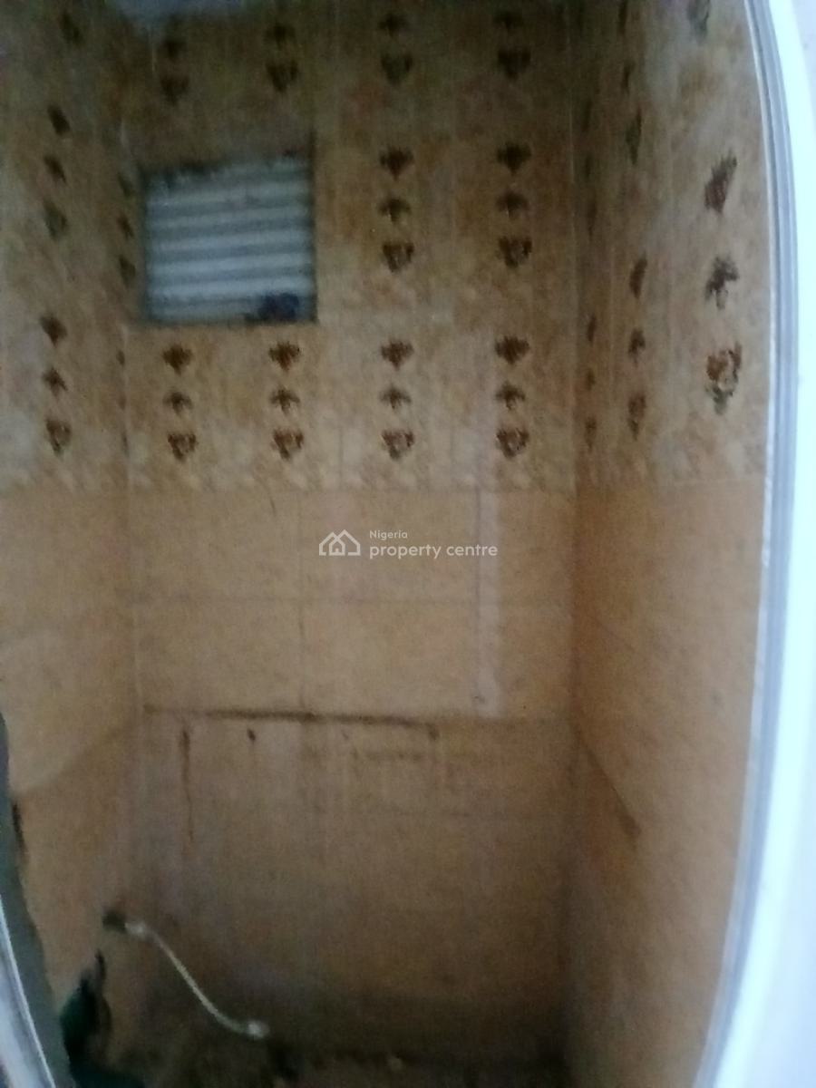 Newly Renovated Mini Flat Apartment with 2toilets, Ado Road, Ajah, Ajah, Lagos, Mini Flat (room and Parlour) for Rent