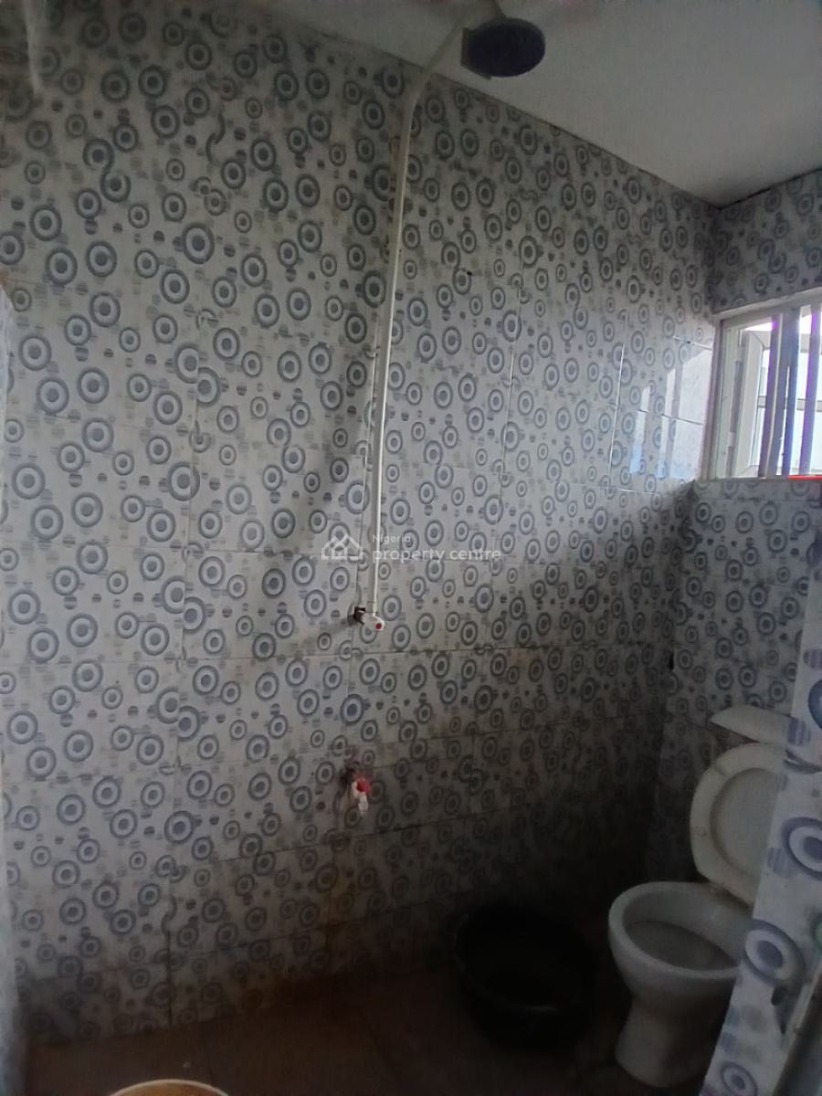 Newly Renovated Mini Flat Apartment with 2toilets, Ado Road, Ajah, Ajah, Lagos, Mini Flat (room and Parlour) for Rent
