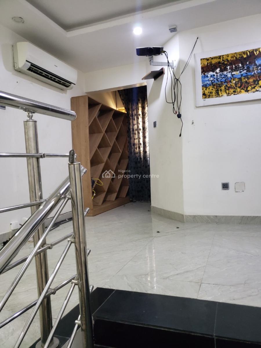 Luxury 4bedroom, Victoria Island (vi), Lagos, Semi-detached Duplex for Sale
