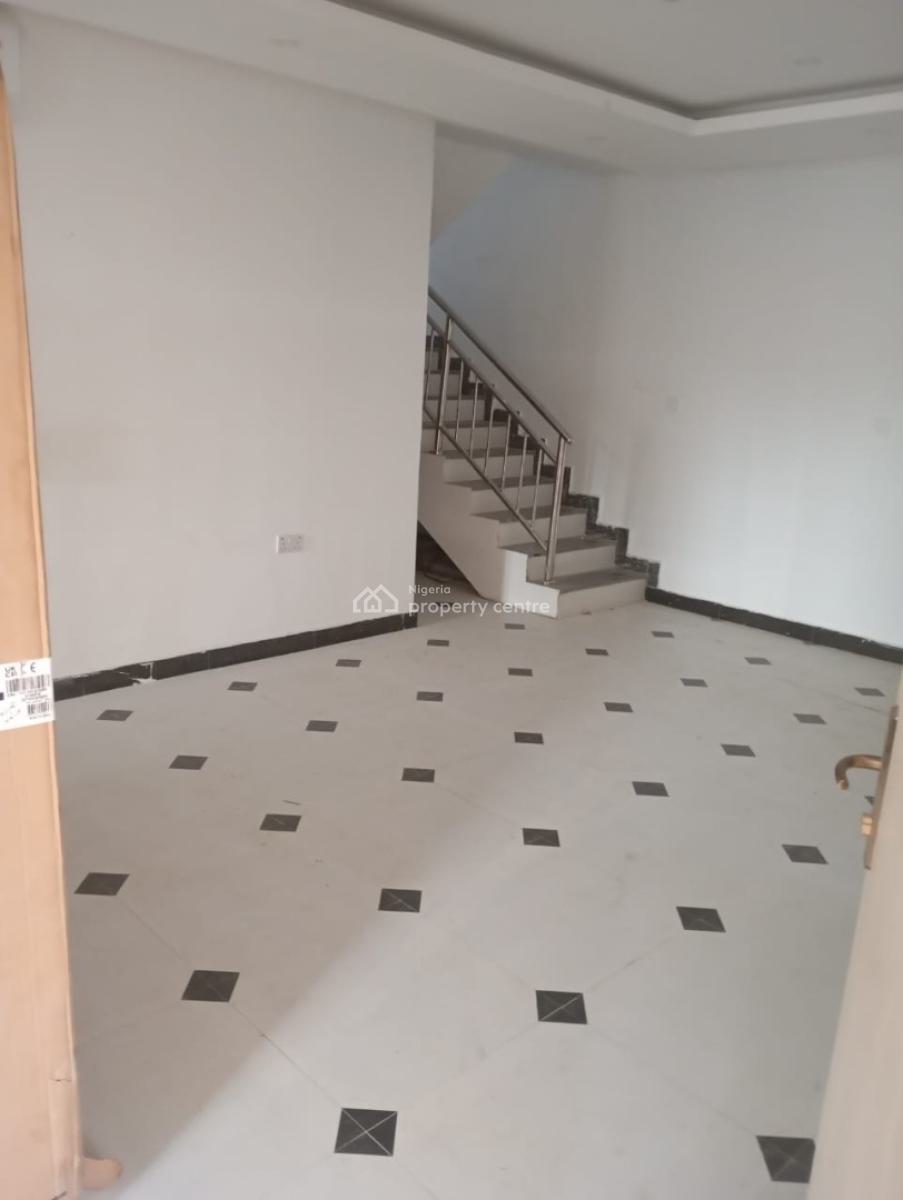 5 Bedroom Semi-detached House and a 3 Bedroom Duplex, Gra Phase 2, Magodo, Lagos, Detached Duplex for Rent