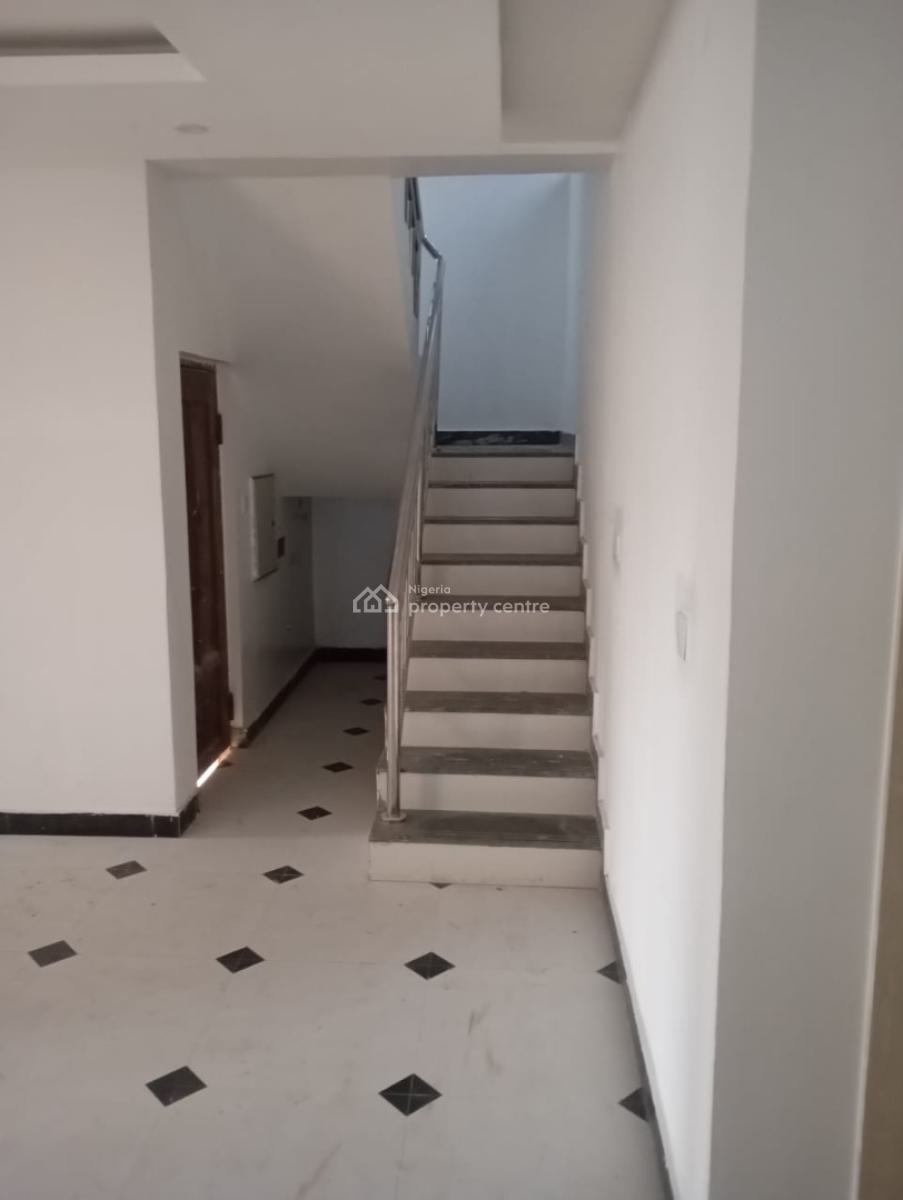 5 Bedroom Semi-detached House and a 3 Bedroom Duplex, Gra Phase 2, Magodo, Lagos, Detached Duplex for Rent