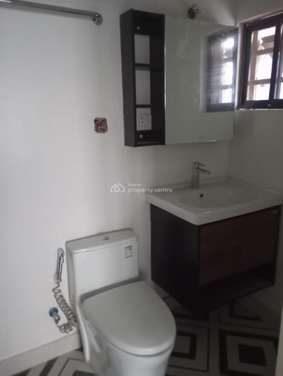 5 Bedroom Semi-detached House and a 3 Bedroom Duplex, Gra Phase 2, Magodo, Lagos, Detached Duplex for Rent