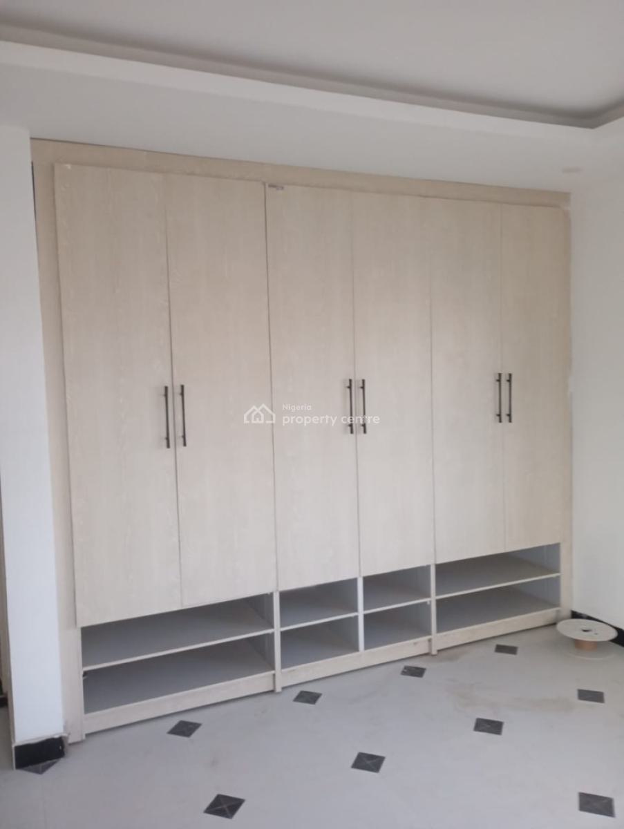 5 Bedroom Semi-detached House and a 3 Bedroom Duplex, Gra Phase 2, Magodo, Lagos, Detached Duplex for Rent