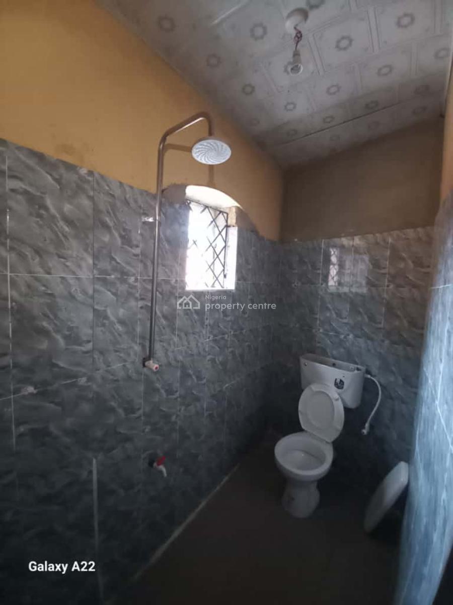Room and Parlor Selfcon with Sweet Modern Facilities, Iyana Tipper Garage,after Wire and Cable Apata Ibadan, Apata, Ibadan, Oyo, Mini Flat (room and Parlour) for Rent