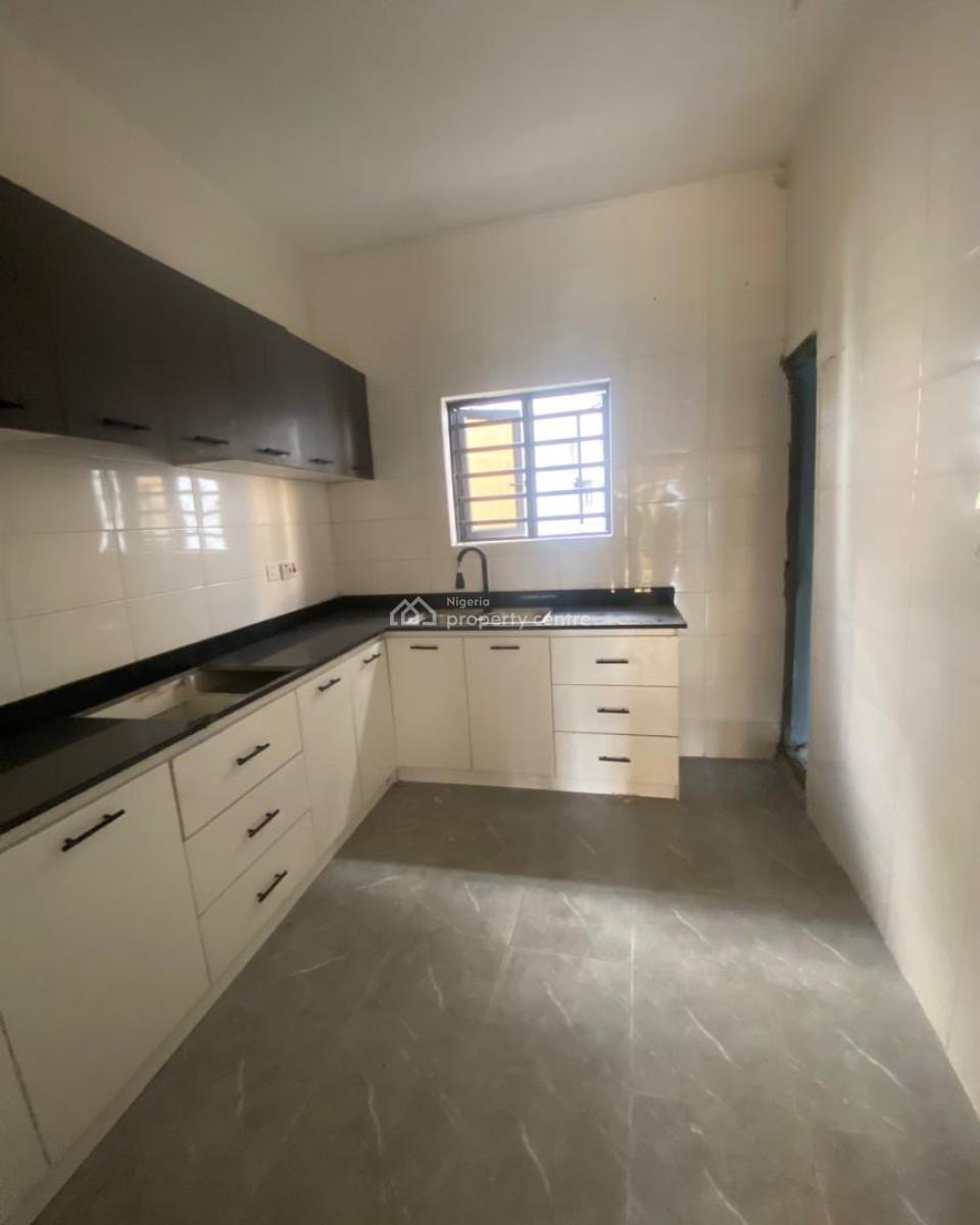One Bedroom Apartment, Ologolo, Lekki, Lagos, Flat / Apartment for Sale