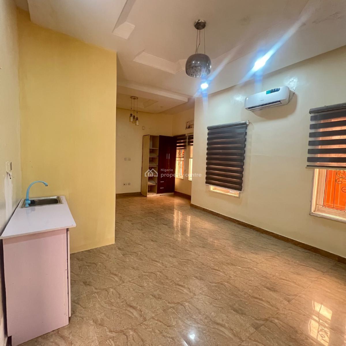 Studio Apartment, Ikota, Lekki, Lagos, Flat / Apartment for Rent