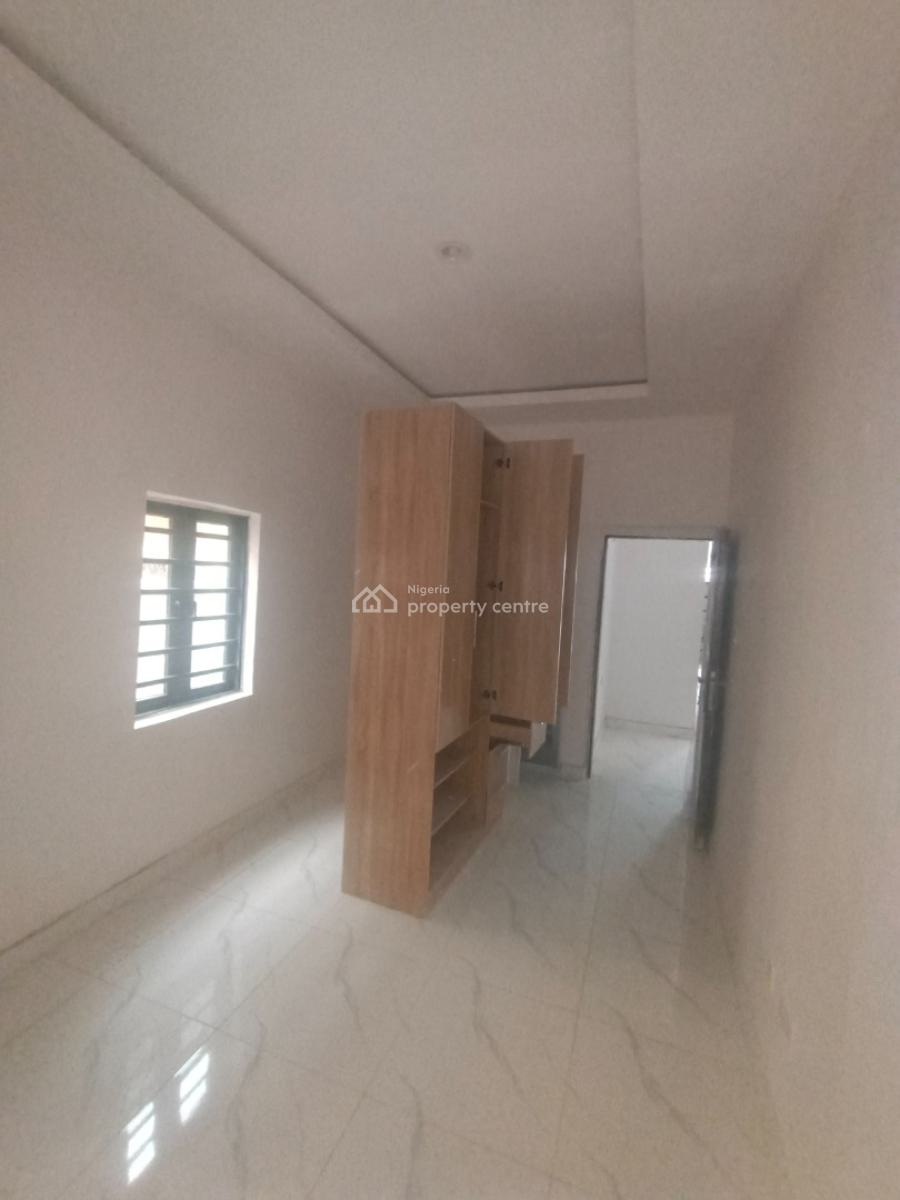 Newly Built 2 Bedroom Flat, Thomas Estate, Ajah, Lagos, Flat / Apartment for Rent