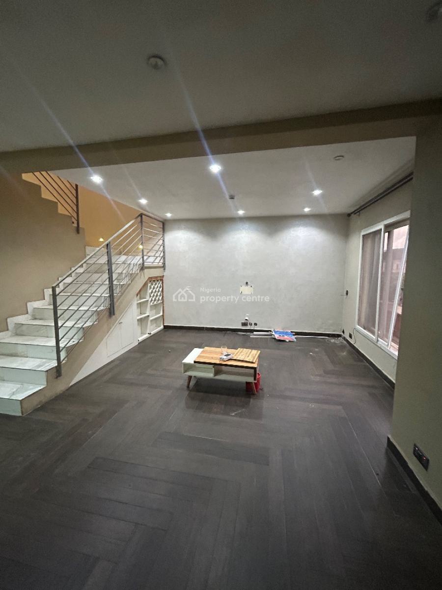 Well Maintained and Spacious 2 Bedroom Massionette, Idado, Lekki, Lagos, Flat / Apartment for Rent