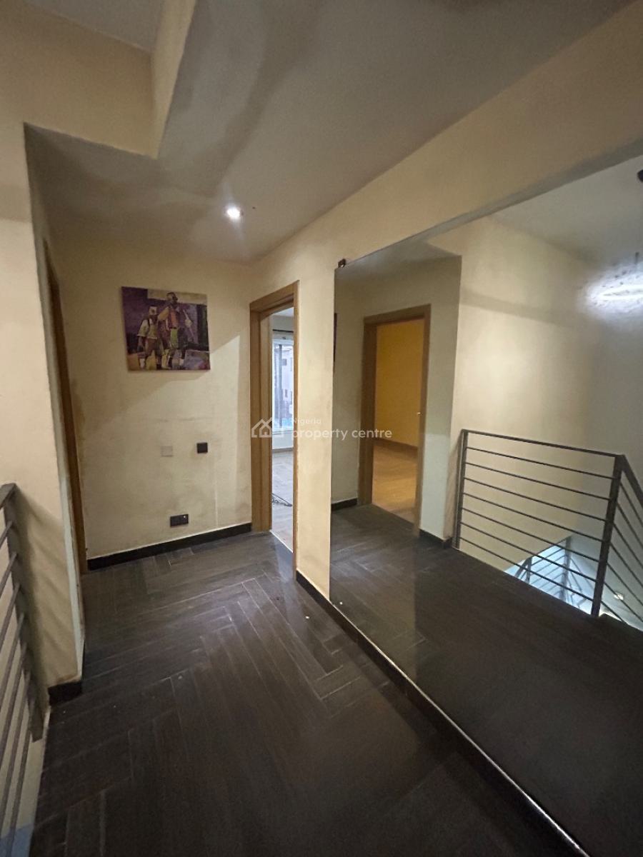 Well Maintained and Spacious 2 Bedroom Massionette, Idado, Lekki, Lagos, Flat / Apartment for Rent