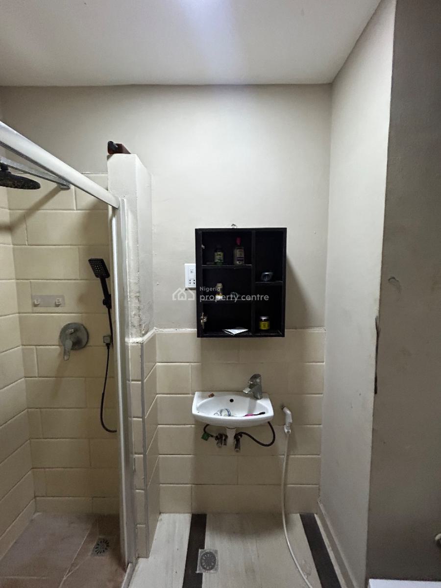 Well Maintained and Spacious 2 Bedroom Massionette, Idado, Lekki, Lagos, Flat / Apartment for Rent
