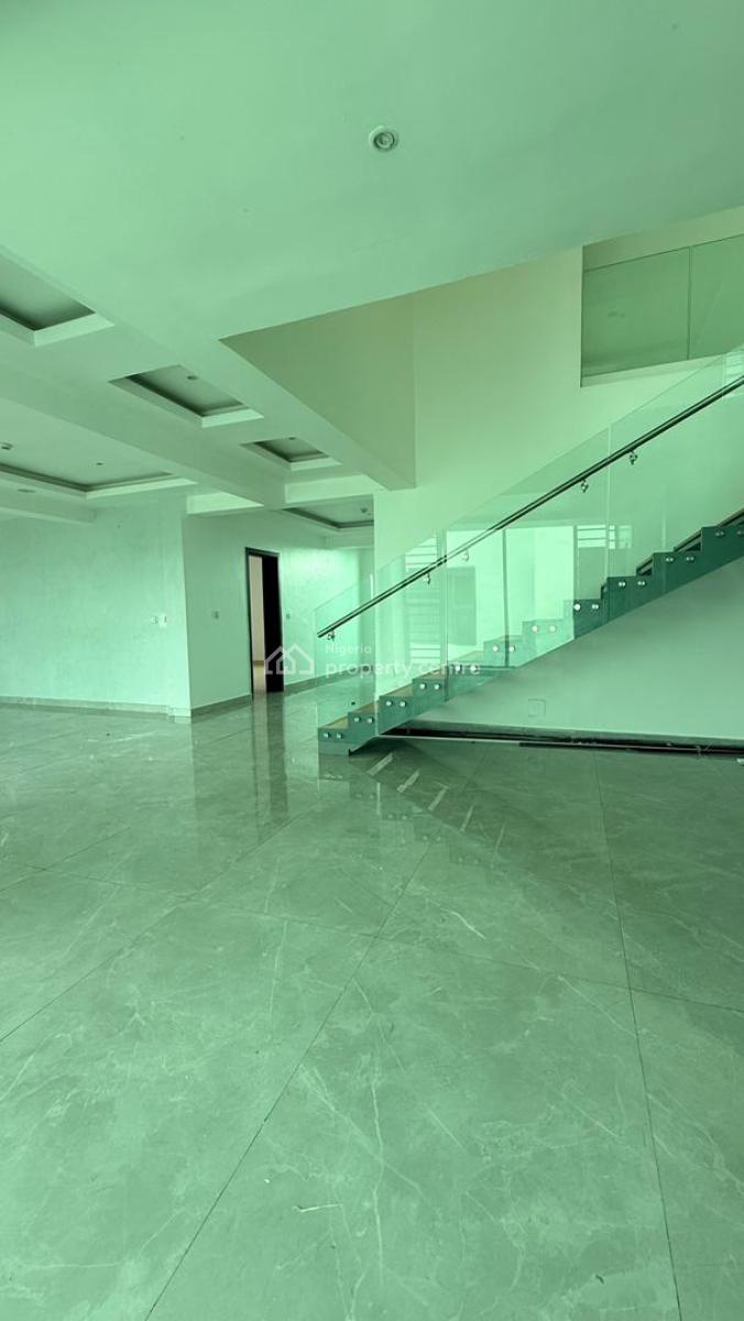 Spacious Well Built 3 Bedroom Maisonette on The Pent Floor, Old Ikoyi, Ikoyi, Lagos, Flat / Apartment for Rent