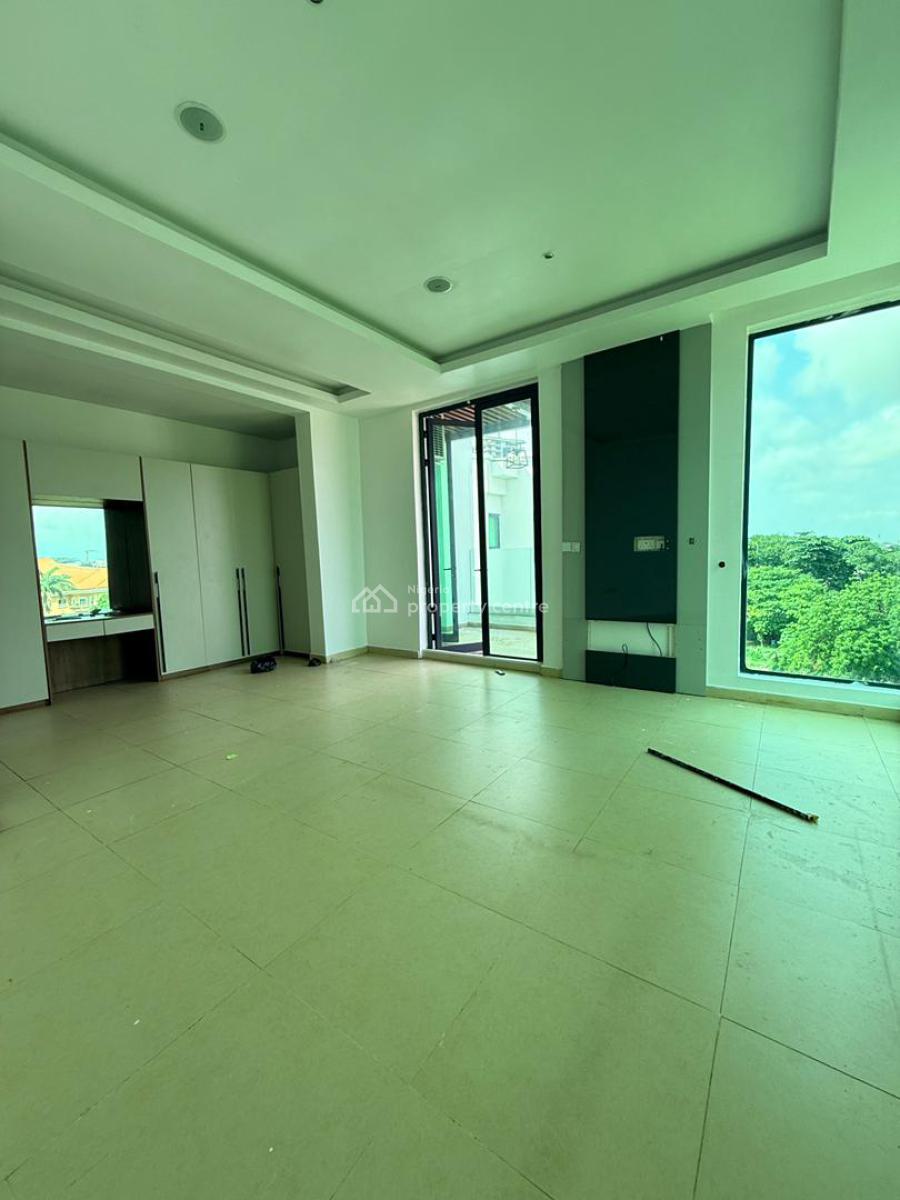 Spacious Well Built 3 Bedroom Maisonette on The Pent Floor, Old Ikoyi, Ikoyi, Lagos, Flat / Apartment for Rent