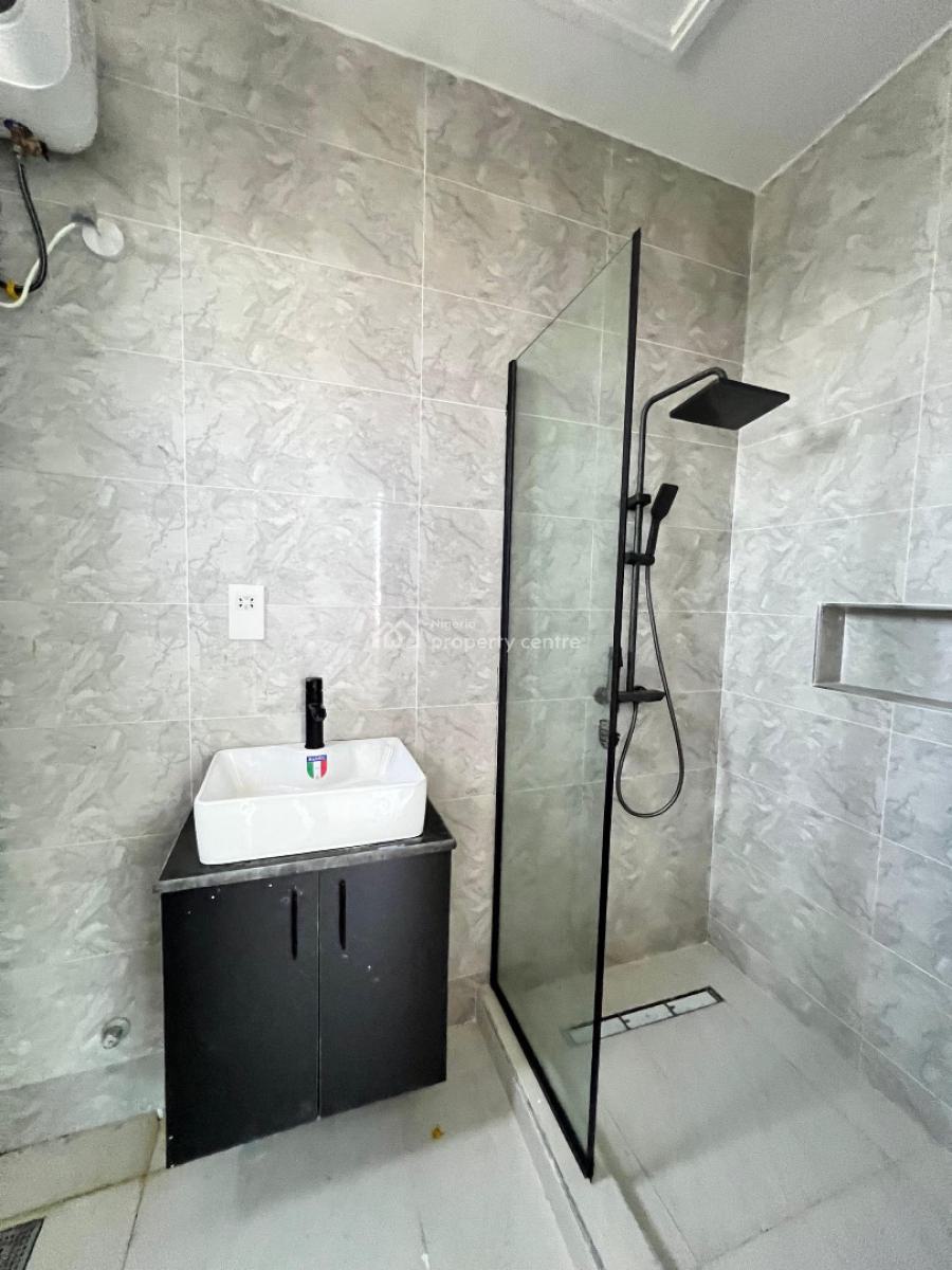 Lush 2 Bedroom Apartment, Ikoyi, Lagos, House for Sale