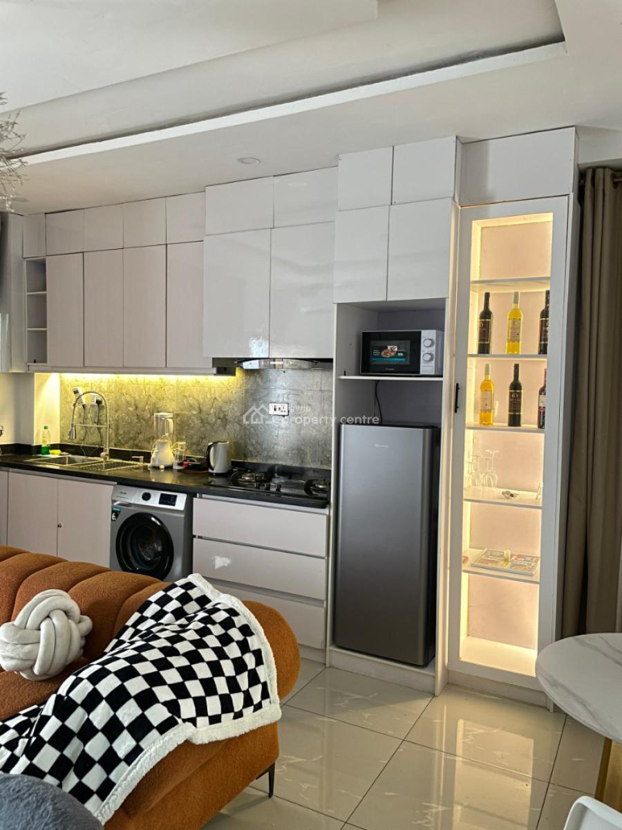Daphne - Cozy One Bedroom Flat + Ps4, 247 Power & Swimming Pool, Ikate, Lekki, Lagos, Flat / Apartment Short Let