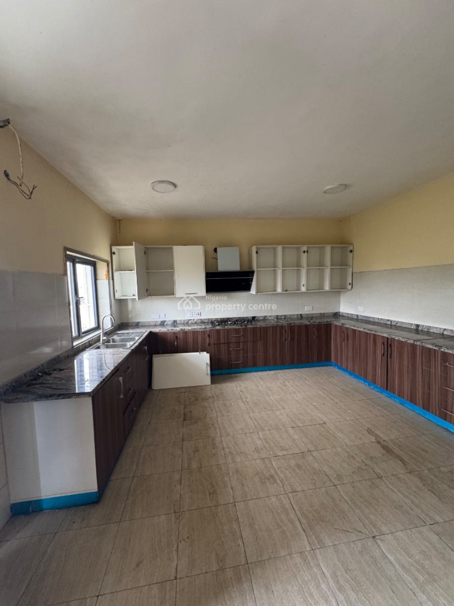𝐒𝐏𝐀𝐂𝐈𝐎𝐔𝐒 4 𝐁𝐄𝐃𝐑𝐎𝐎𝐌 𝐒𝐄𝐌𝐈 𝐃𝐄𝐓𝐀𝐂𝐇𝐄𝐃 𝐃𝐔𝐏𝐋𝐄, Vgc, Lekki, Vgc, Lekki, Lagos, Semi-detached Duplex for Rent